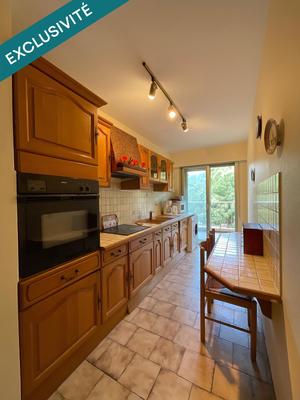 Appartement - 75 m² - 3 pièces