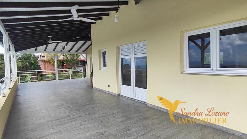 Maison - 158 m² - 5 pièces