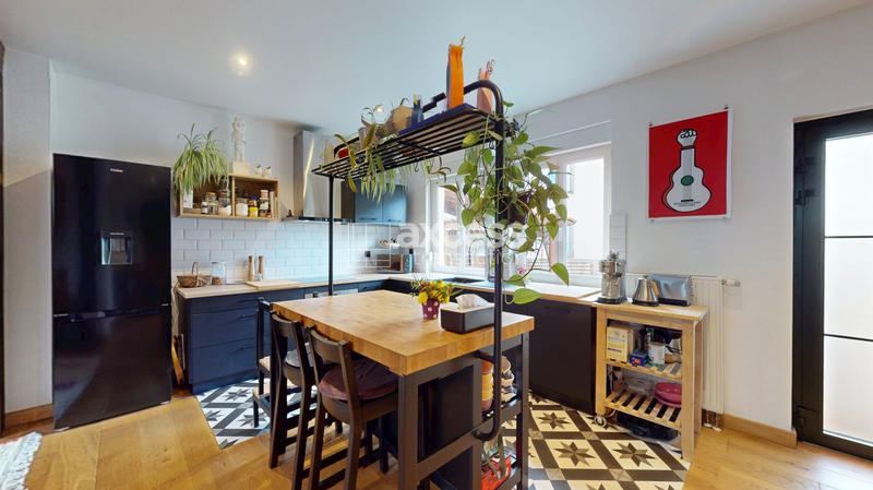 Maison - 107 m² - 4 pièces