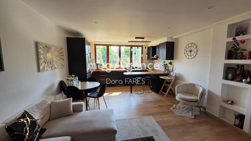 Appartement - 58 m² - 3 pièces