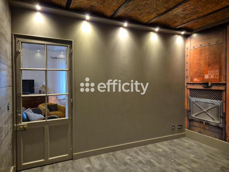 Longère - 197 m² - 8 pièces