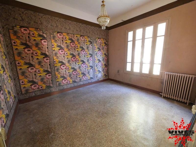 Maison - 180 m² - 7 pièces