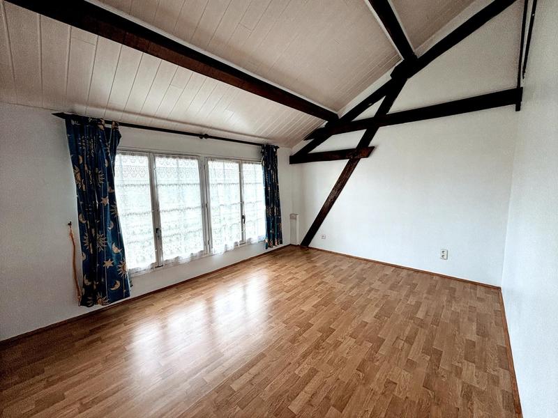 Maison - 172 m² - 7 pièces