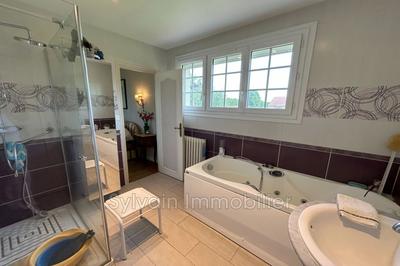 Maison - 112 m² - 5 pièces