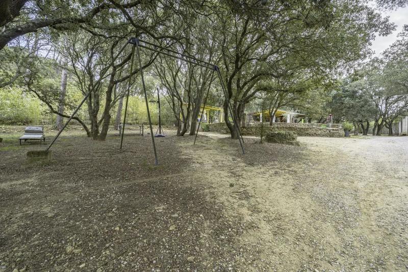 Propriété - 124 m² - 7 pièces