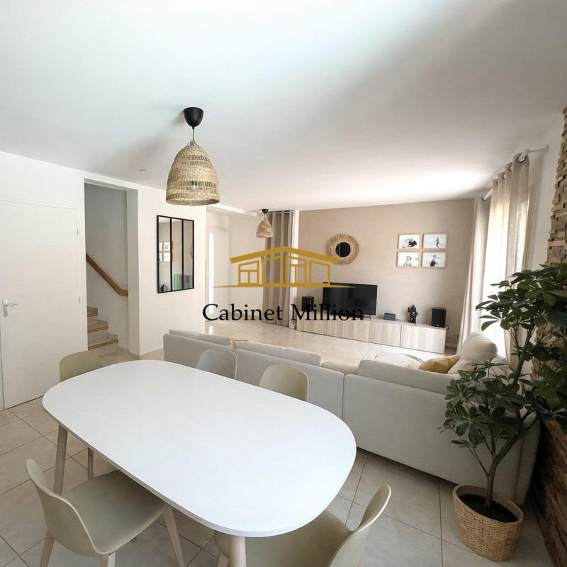 Maison - 86 m² - 4 pièces