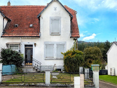 Maison - 101 m² - 5 pièces