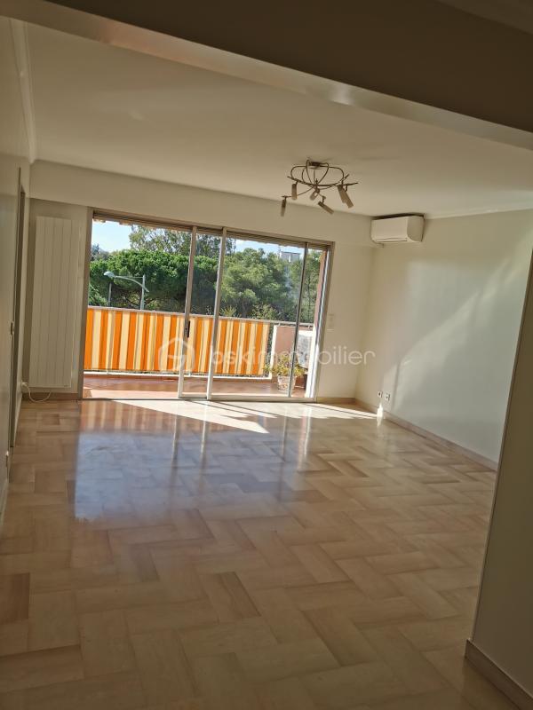 Appartement - 76 m² - 4 pièces