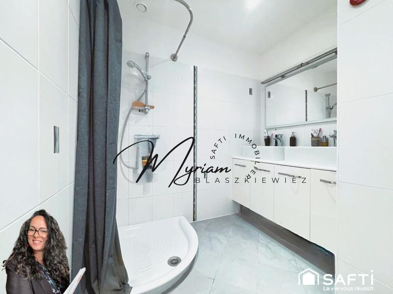 Maison - 166 m² - 8 pièces