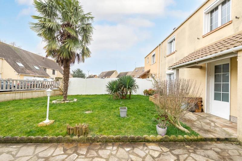 Maison - 130 m² - 7 pièces