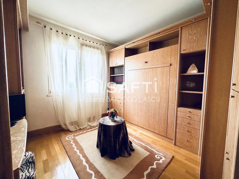 Appartement - 171 m² - 5 pièces