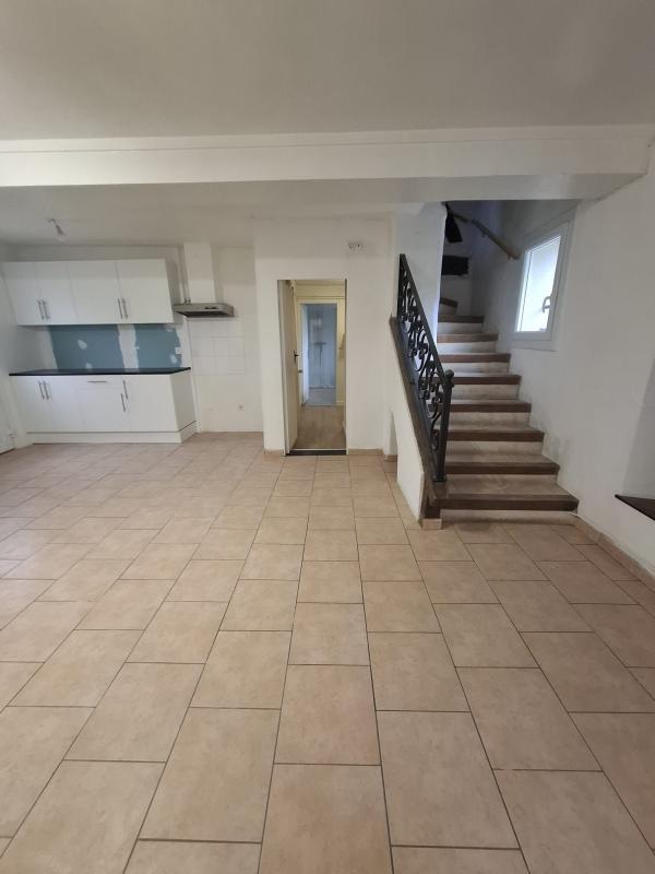 Maison - 92 m² - 3 pièces