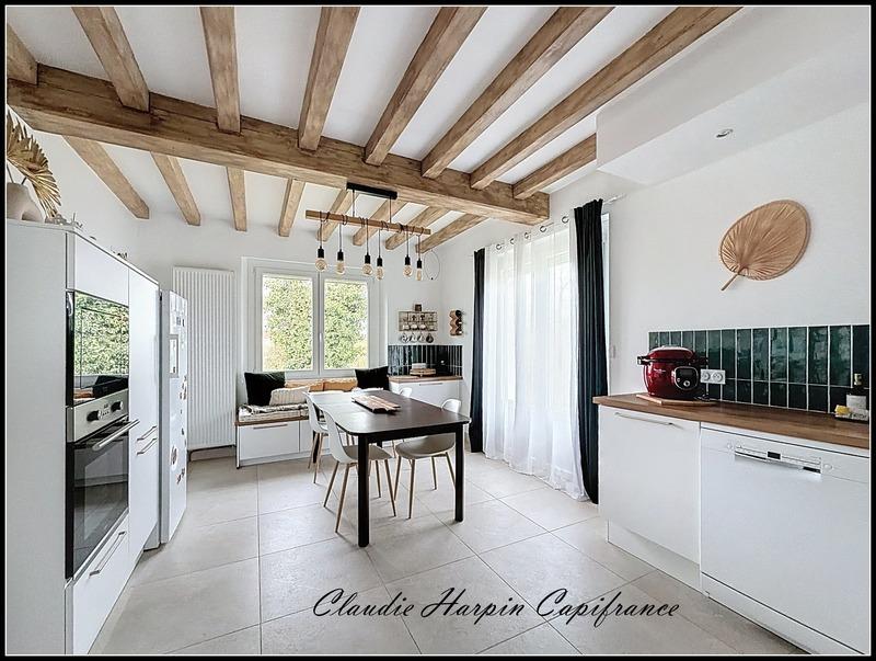 Maison - 180 m² - 6 pièces