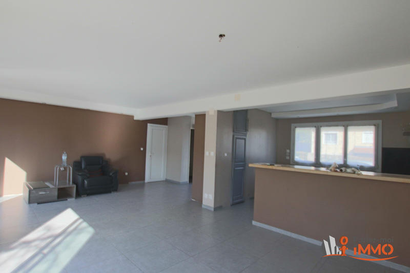 Maison - 97 m² - 4 pièces