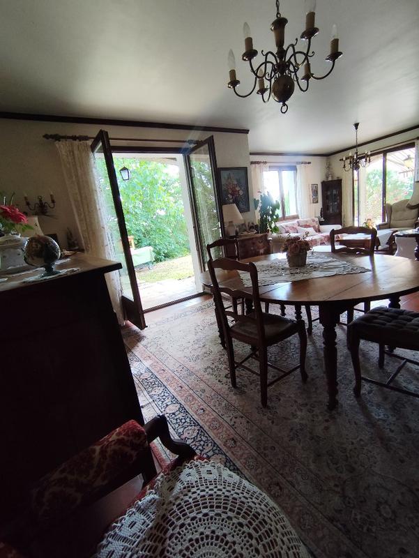 Maison - 166 m² - 6 pièces