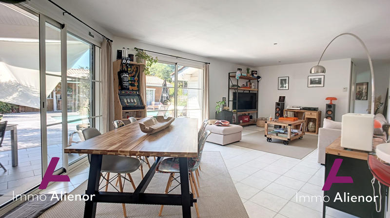 Maison - 144 m² - 7 pièces