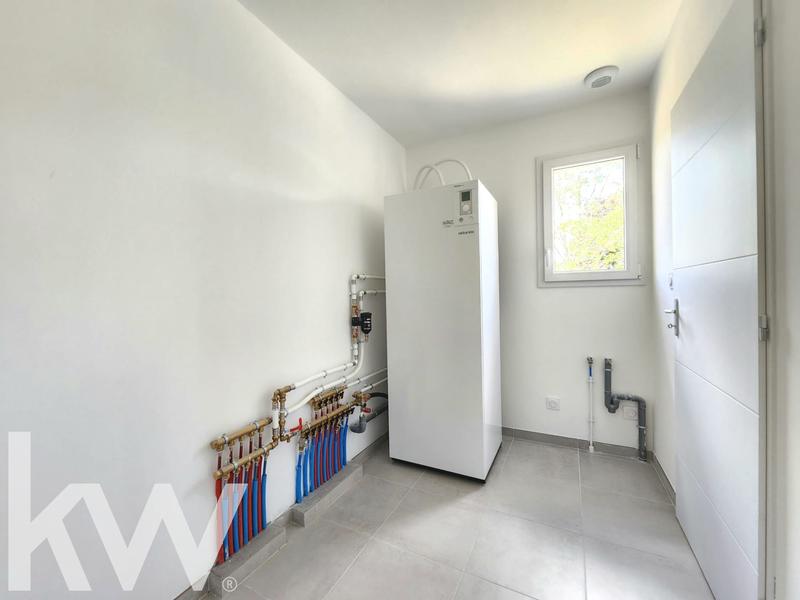 Maison - 96 m² - 4 pièces