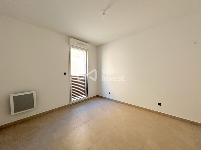 Appartement - 77 m² - 3 pièces