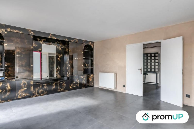 Appartement - 130 m² - 3 pièces