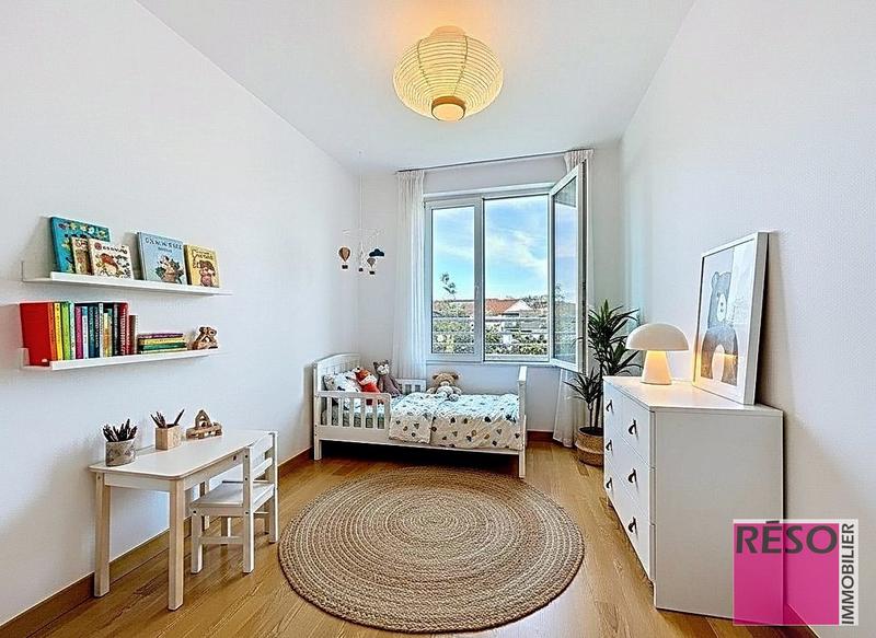 Appartement - 138 m² - 5 pièces