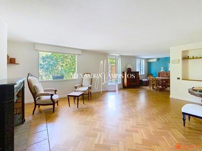 Maison - 163 m² - 7 pièces