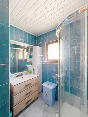 Maison - 95 m² - 5 pièces