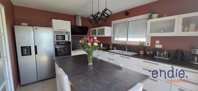 Maison - 112 m² - 4 pièces