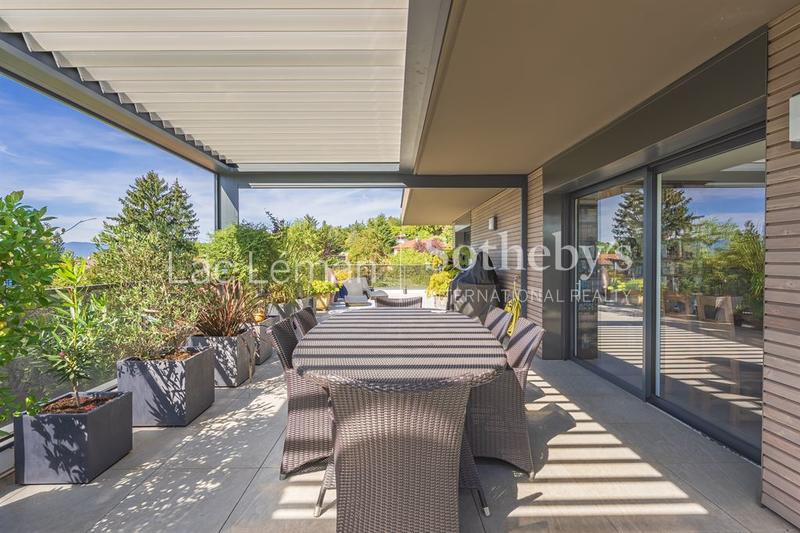 Appartement - 90 m² - 4 pièces