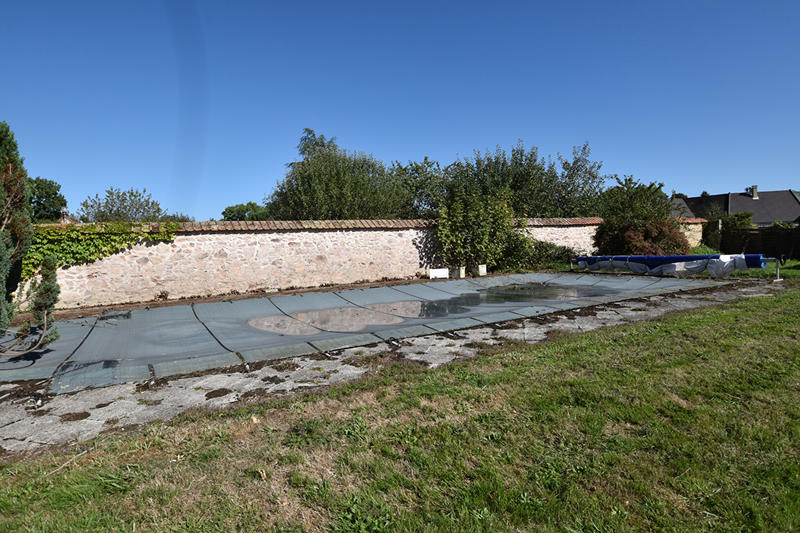 Maison - 227 m² - 11 pièces