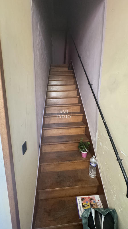 Immeuble - 84 m² - 5 pièces