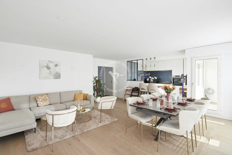 Appartement - 89 m² - 4 pièces