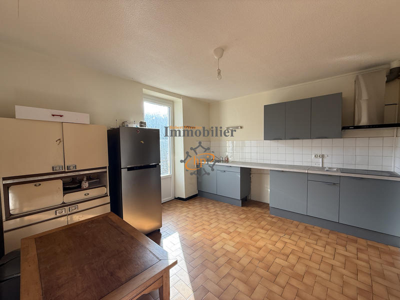 Maison de village - 110 m² - 5 pièces