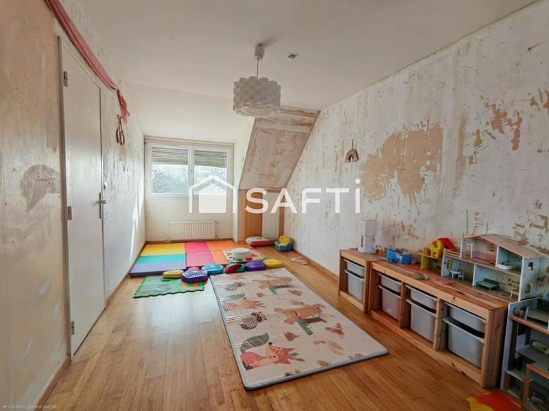 Maison - 103 m² - 5 pièces