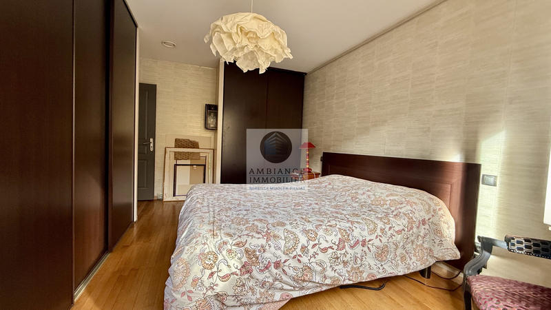 Maison - 145 m² - 6 pièces