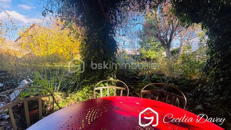 Maison ancienne - 180 m² - 7 pièces