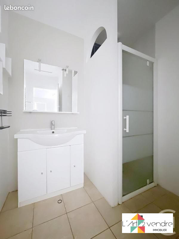 Maison traditionnelle - 148 m² - 6 pièces