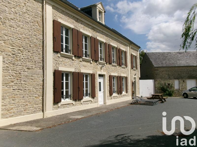 Maison - 137 m² - 9 pièces