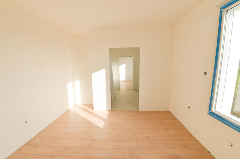 Immeuble - 8 pièces