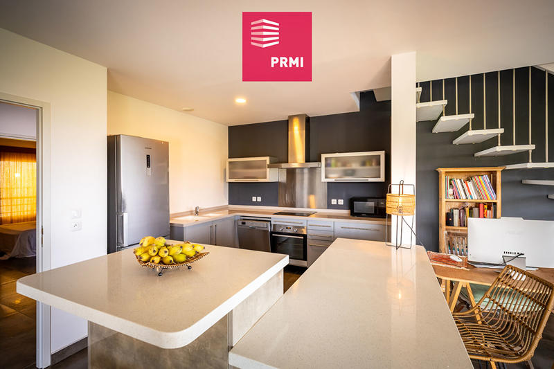 Appartement - 94 m² - 4 pièces