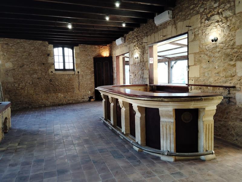 Maison traditionnelle - 202 m² - 4 pièces