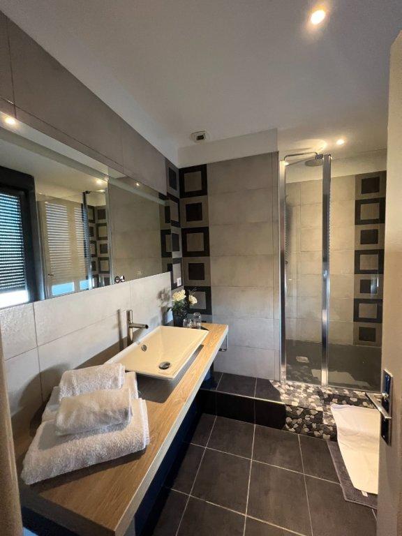 Immeuble - 613 m² - 13 pièces