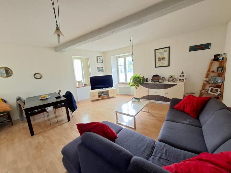 Immeuble - 130 m² - 7 pièces