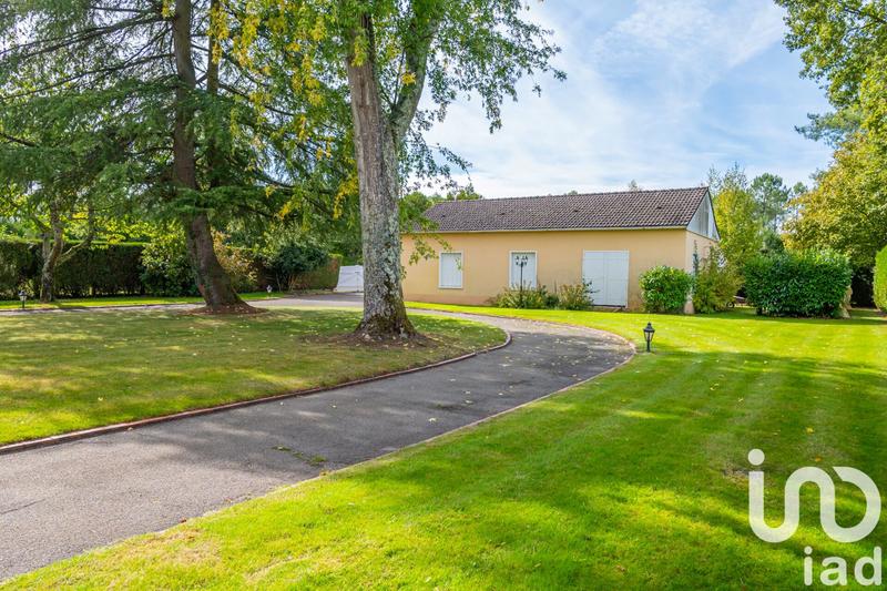 Maison - 196 m² - 6 pièces