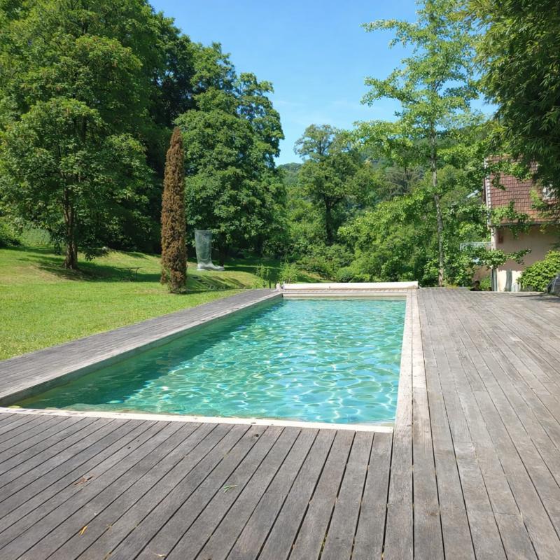 Demeure - 370 m² - 13 pièces