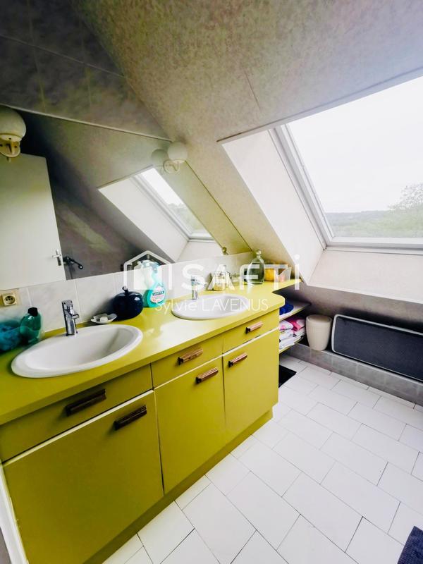 Maison - 147 m² - 7 pièces