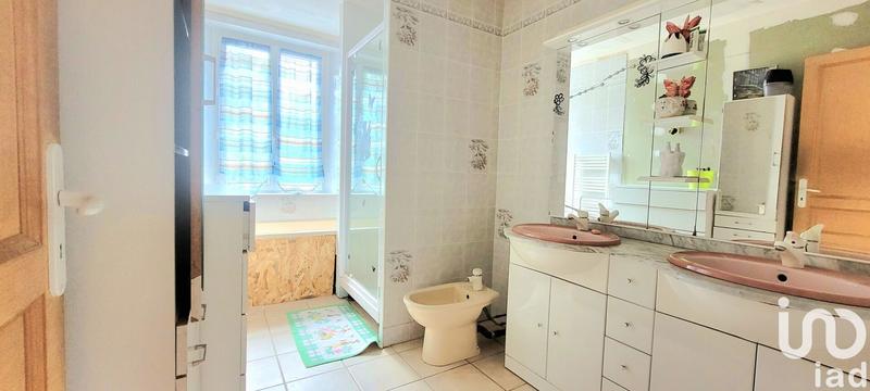 Maison - 154 m² - 8 pièces