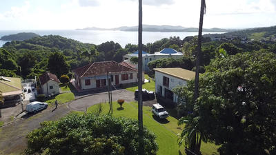 Propriété - 6 213 m² - 4 pièces