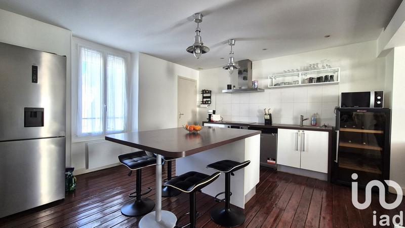 Appartement - 93 m² - 4 pièces