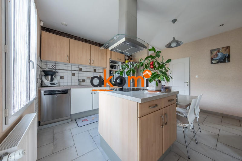 Maison - 76 m² - 4 pièces