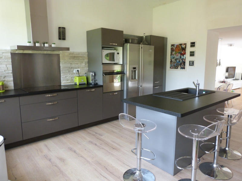 Maison - 80 m² - 4 pièces